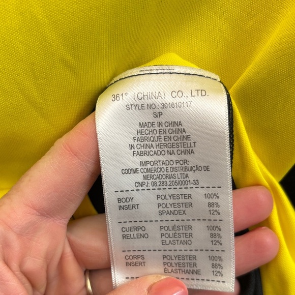 Men's Yellow and Black Long Sleeve Tee - Picture 4 of 4